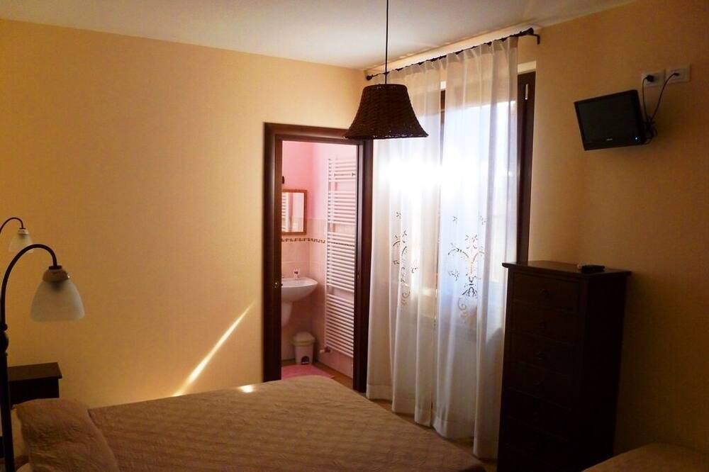 Photo of Bedroom in Corinaldo