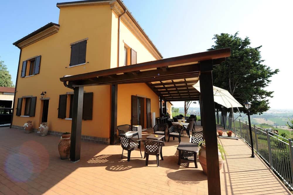 Photo of Patio Balcony in Corinaldo