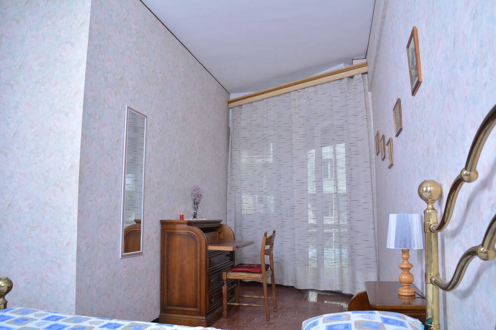 Photo of Bedroom in Quinto al Mare