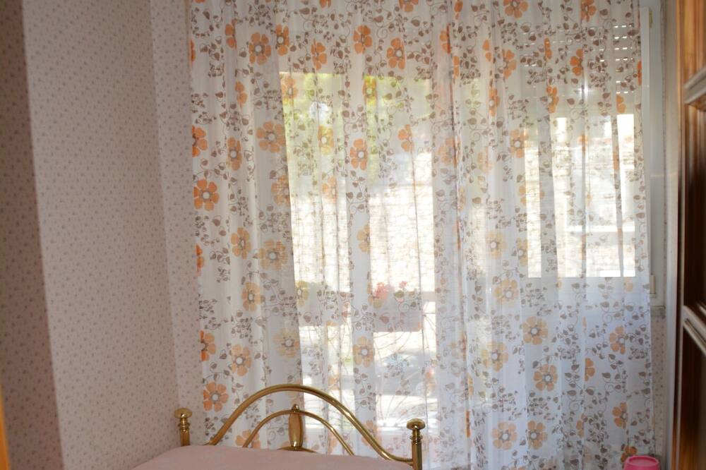 Photo of Bedroom in Quinto al Mare