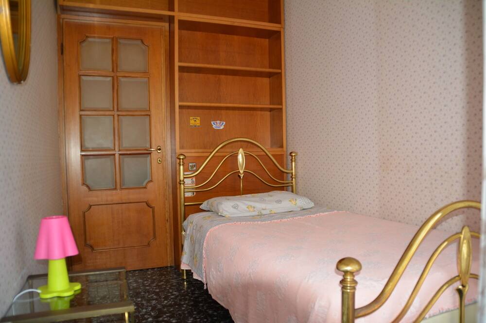 Photo of Bedroom in Quinto al Mare