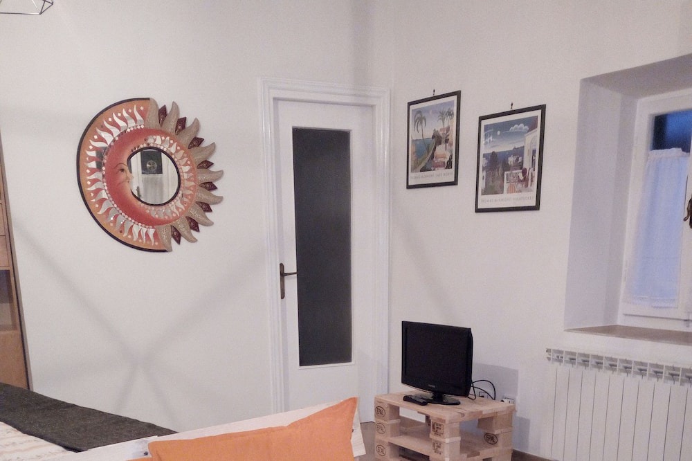 Photo of Bedroom in Lake Garda