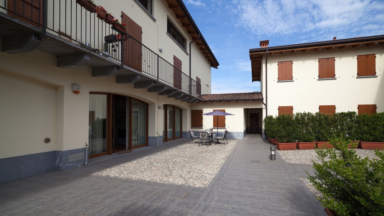 Photo of Outdoor in Odiago