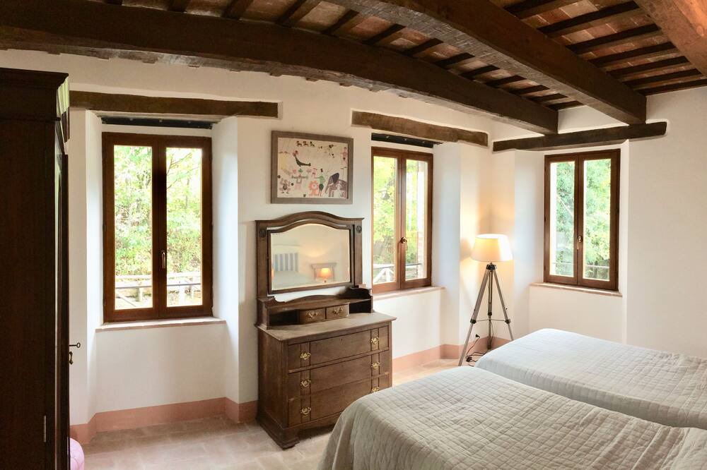 Photo of Bedroom in Amandola