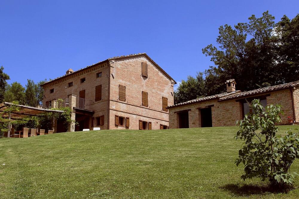 Photo of Outdoor in Amandola