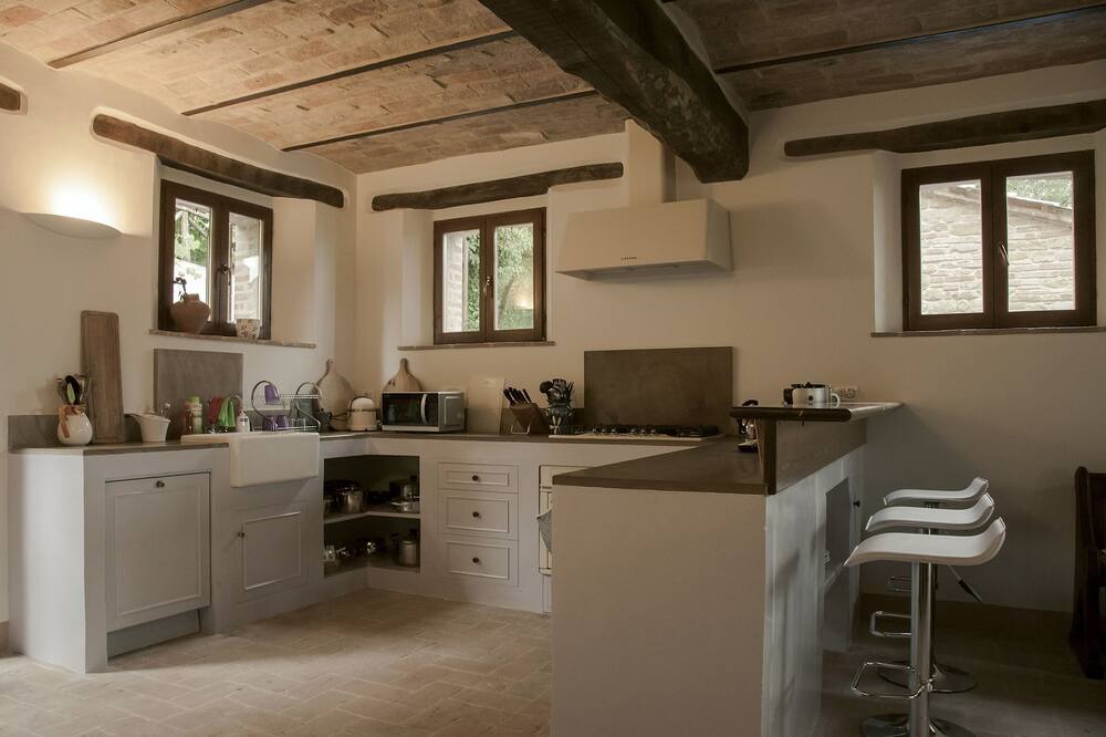 Photo of Kitchen in Amandola