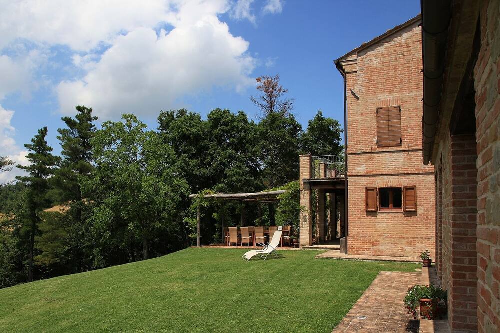 Photo of Outdoor in Amandola