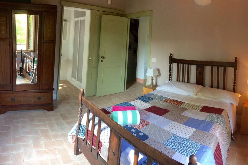 Photo of Bedroom in Amandola