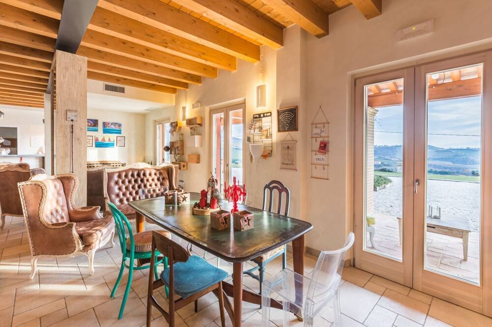 Photo of Livingroom in Ripatransone