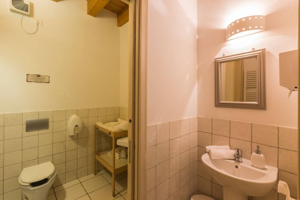 Photo of Bathroom in Ripatransone