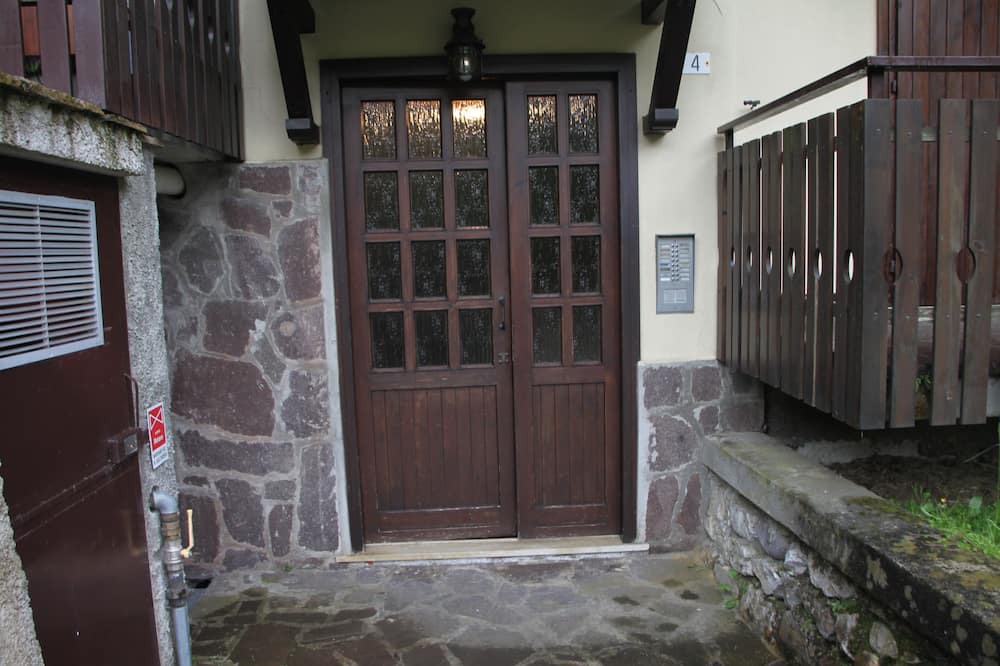 Photo of Outdoor in Serina