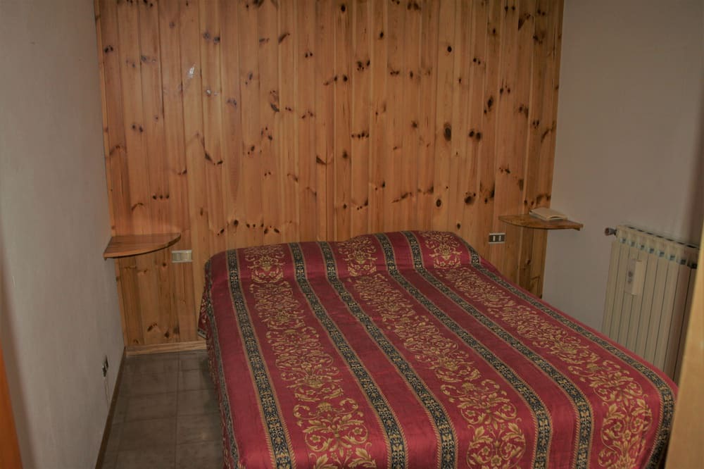 Photo of Bedroom in Serina