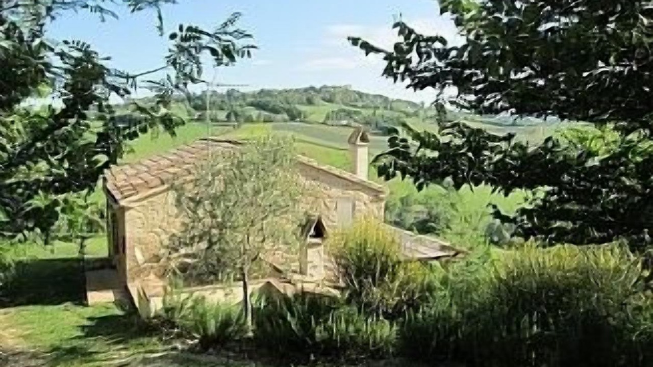 Photo of Outdoor in Rupoli