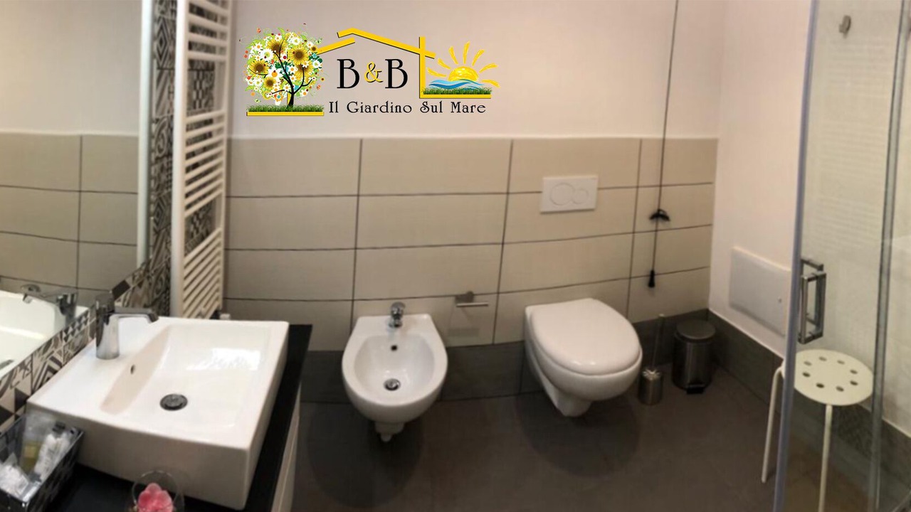 Photo of Bathroom in Briatico