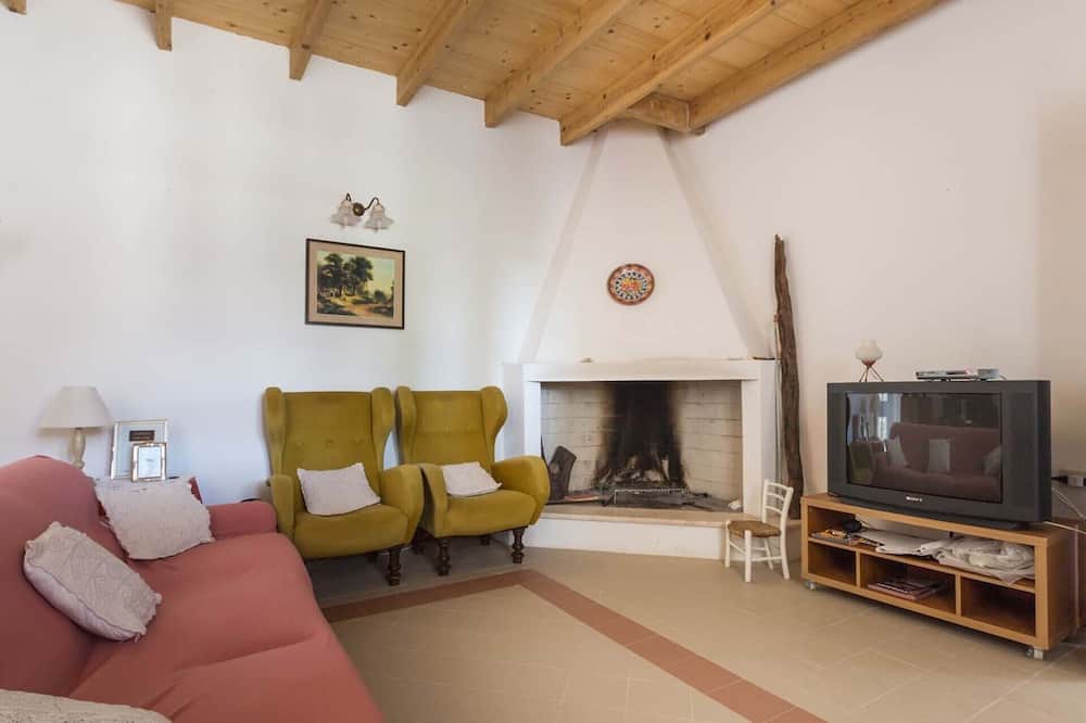 Photo of Livingroom in Mogoro