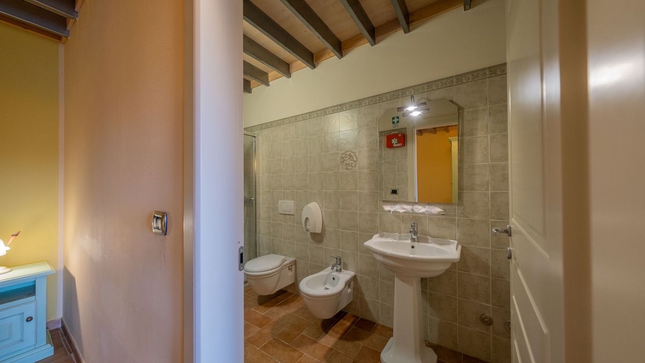 Photo of Bathroom in Camporgiano