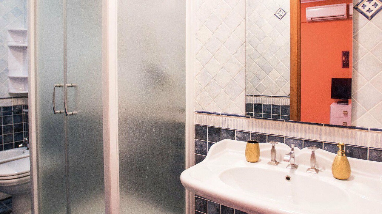 Photo of Bathroom in Jesi