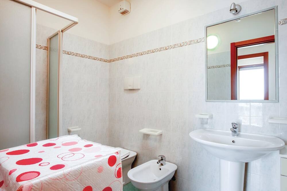 Photo of Bathroom in Villa Rosa