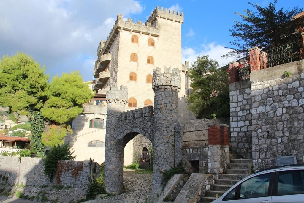Photo of Outdoor in Montelepre