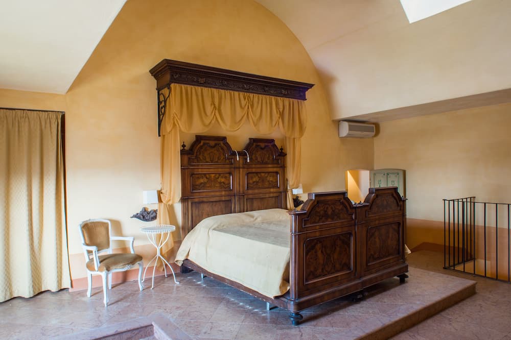 Photo of Bedroom in Carpeneto