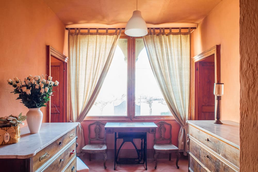 Photo of Bedroom in Carpeneto