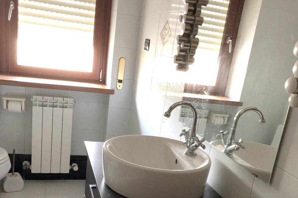 Photo of Bathroom in Cosenza