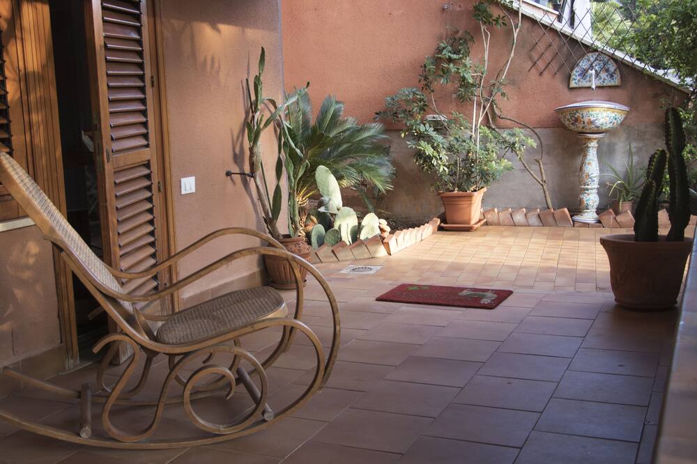 Photo of Patio Balcony in Mondello