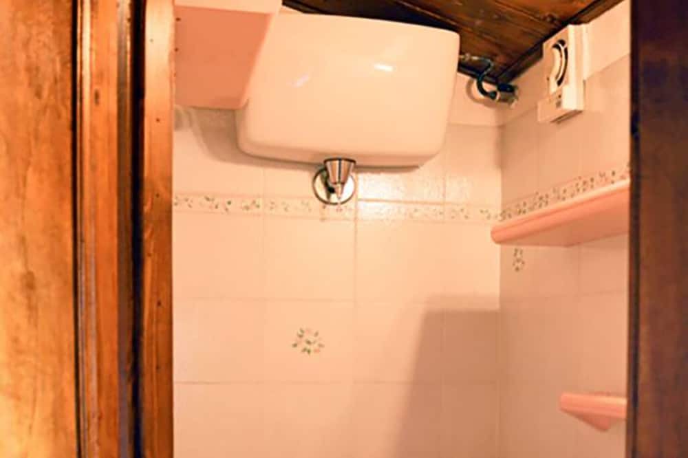 Photo of Bathroom in Torniella