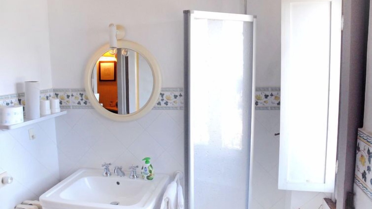 Photo of Bathroom in Montoro