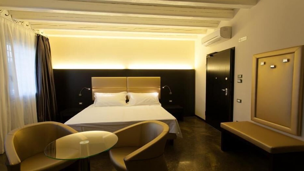 Photo of Bedroom in Tezze sul Brenta