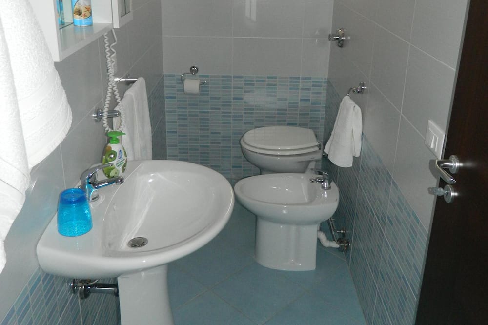 Photo of Bathroom in Custonaci