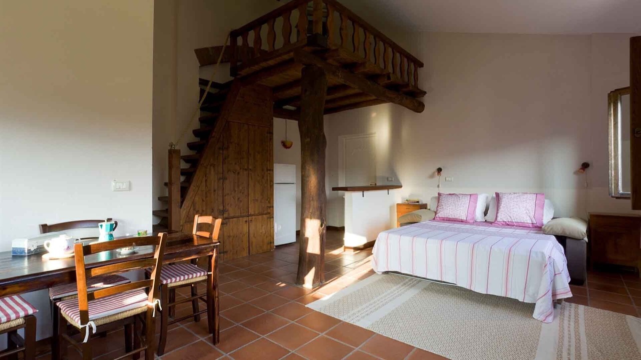 Photo of Bedroom in Varese Ligure