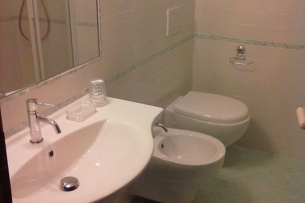 Photo of Bathroom in Baja Sardinia