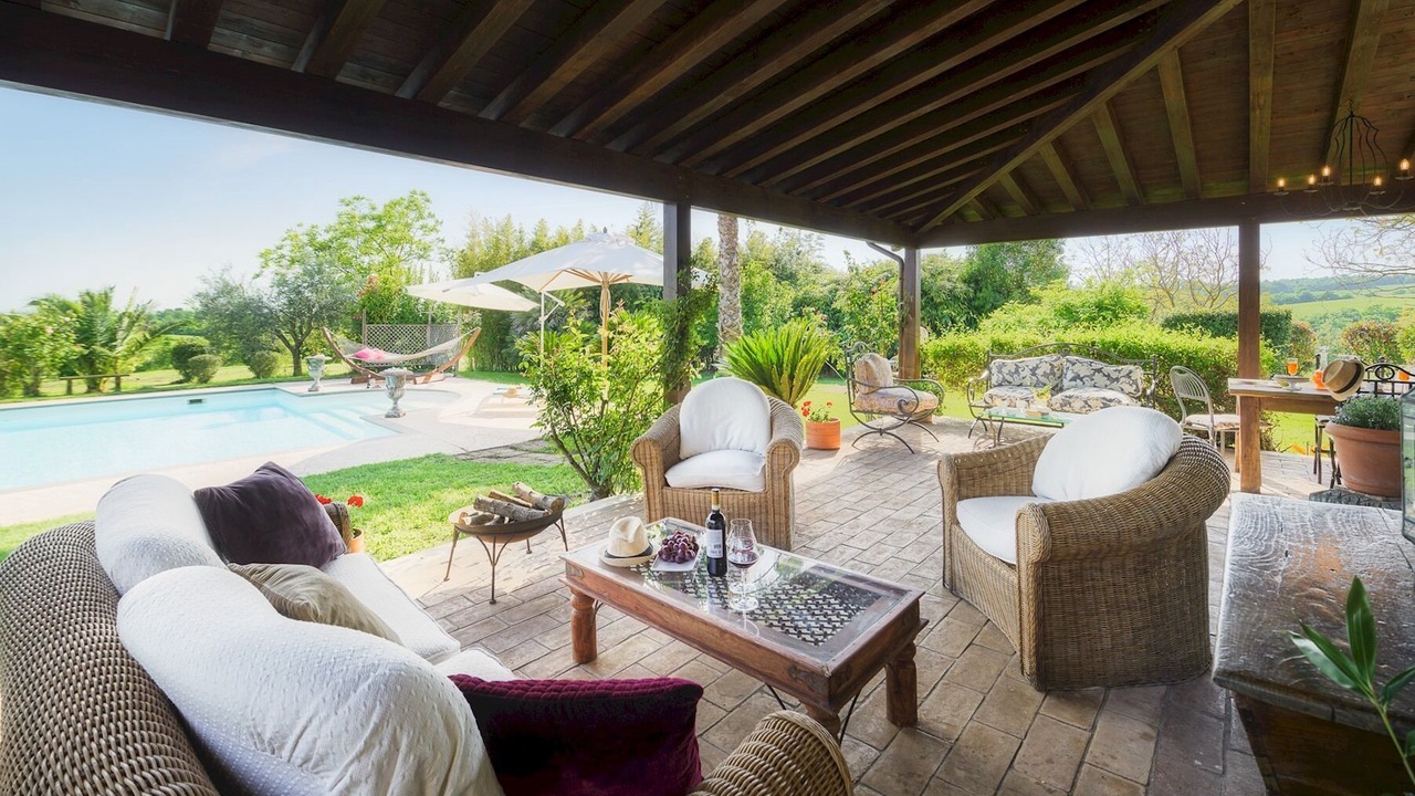 Photo of Patio Balcony in Marta