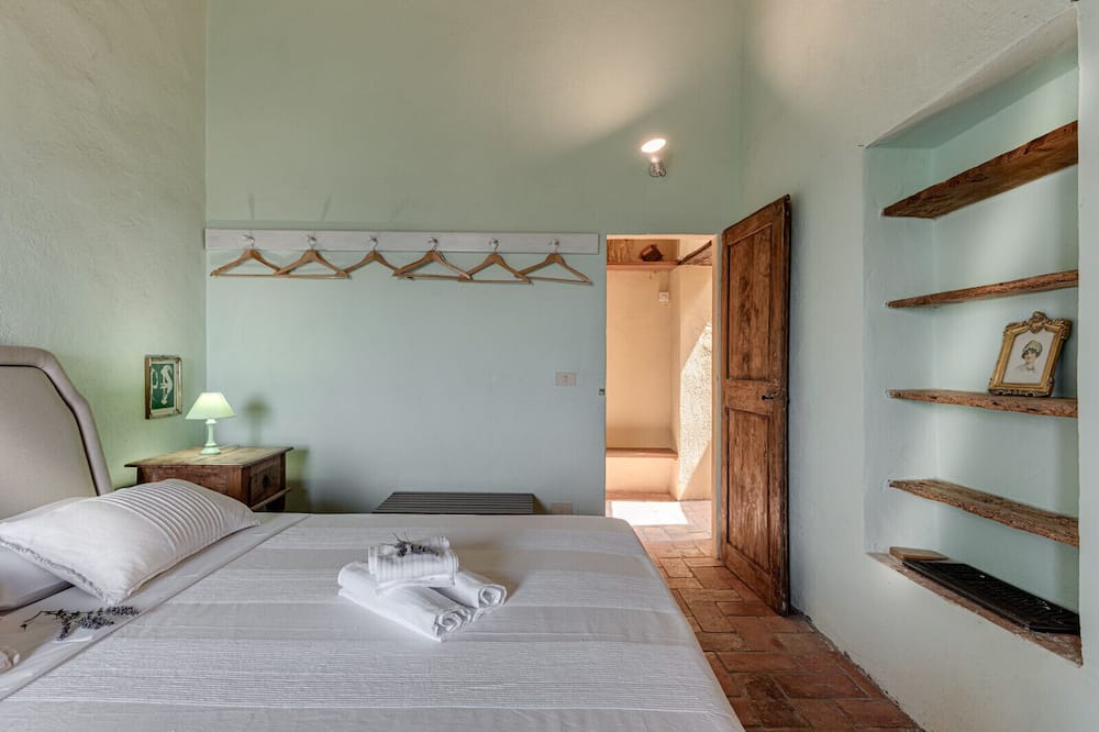 Photo of Bedroom in Monte Antico Alto