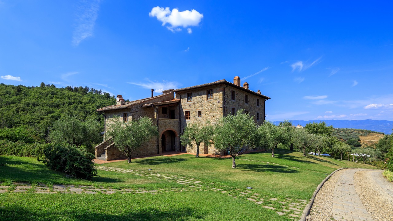 Photo of Outdoor in Neri