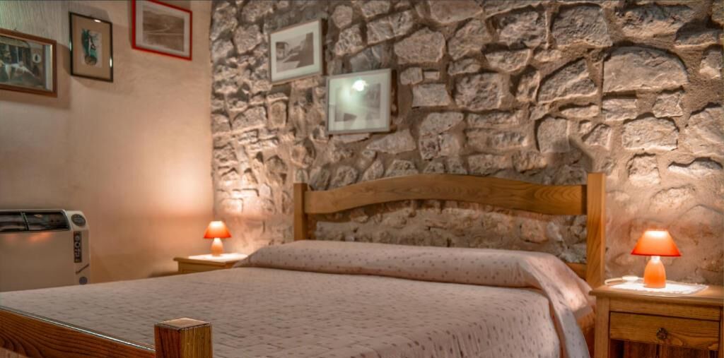 Photo of Bedroom in Castellana Sicula