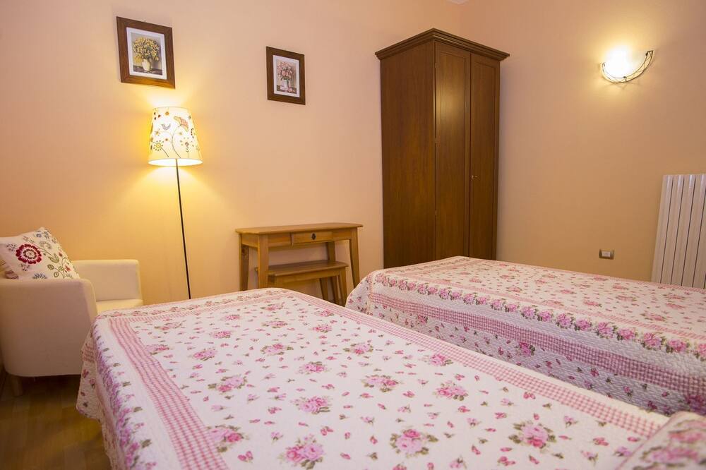 Photo of Bedroom in Larciano