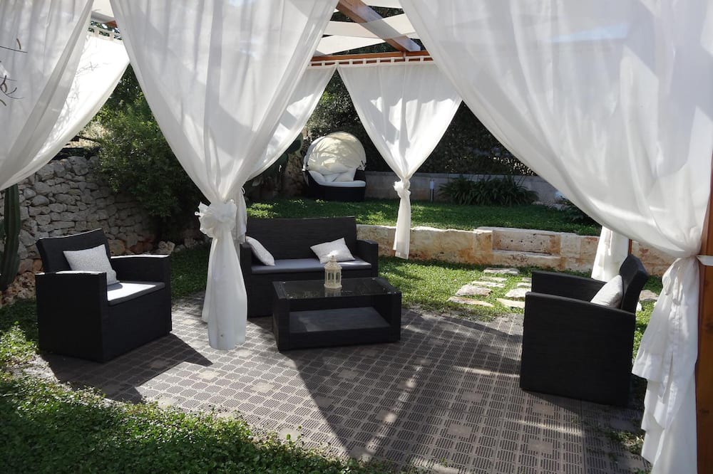 Photo of Patio Balcony in Alcanterini