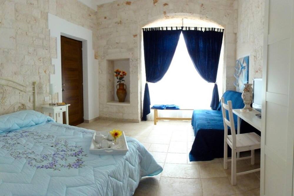Photo of Bedroom in Alcanterini