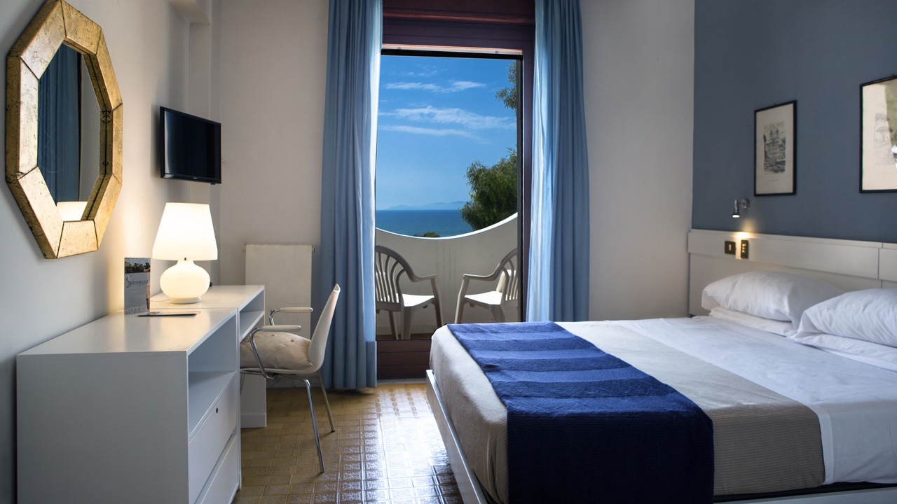 Photo of Bedroom in Mondragone