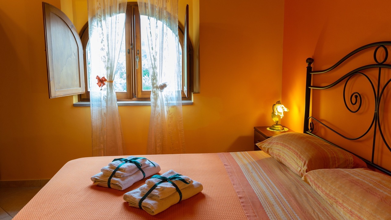 Photo of Bedroom in Laureana Cilento