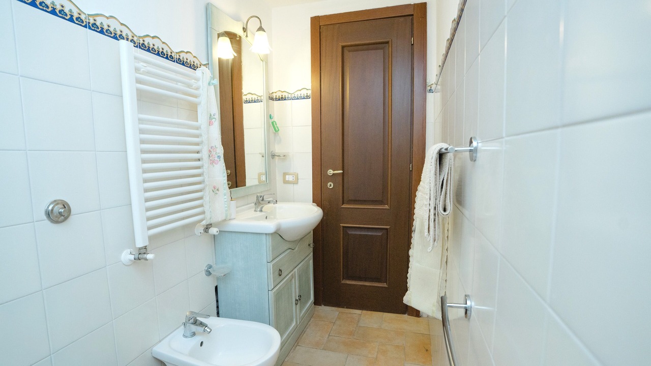 Photo of Bathroom in Campinola