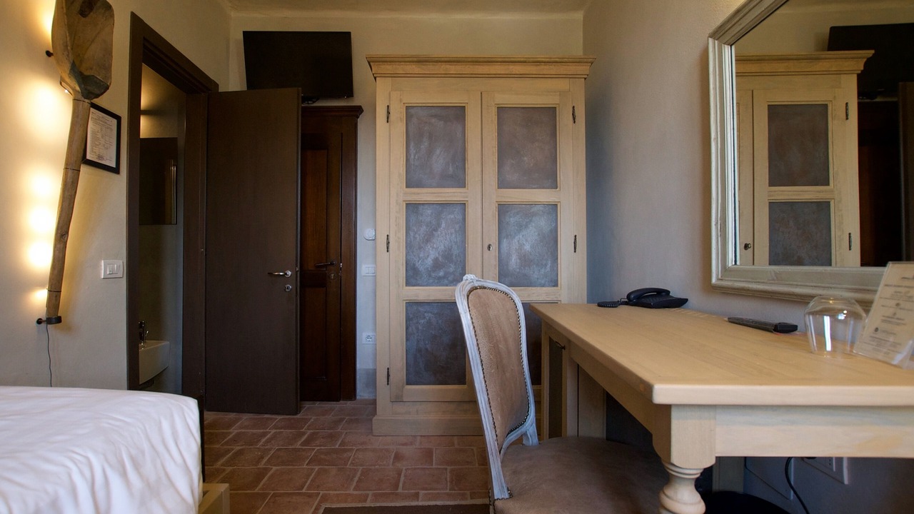 Photo of Bedroom in Saluzzo