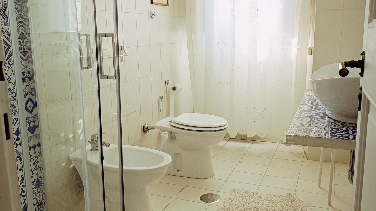 Photo of Bathroom in Subiaco
