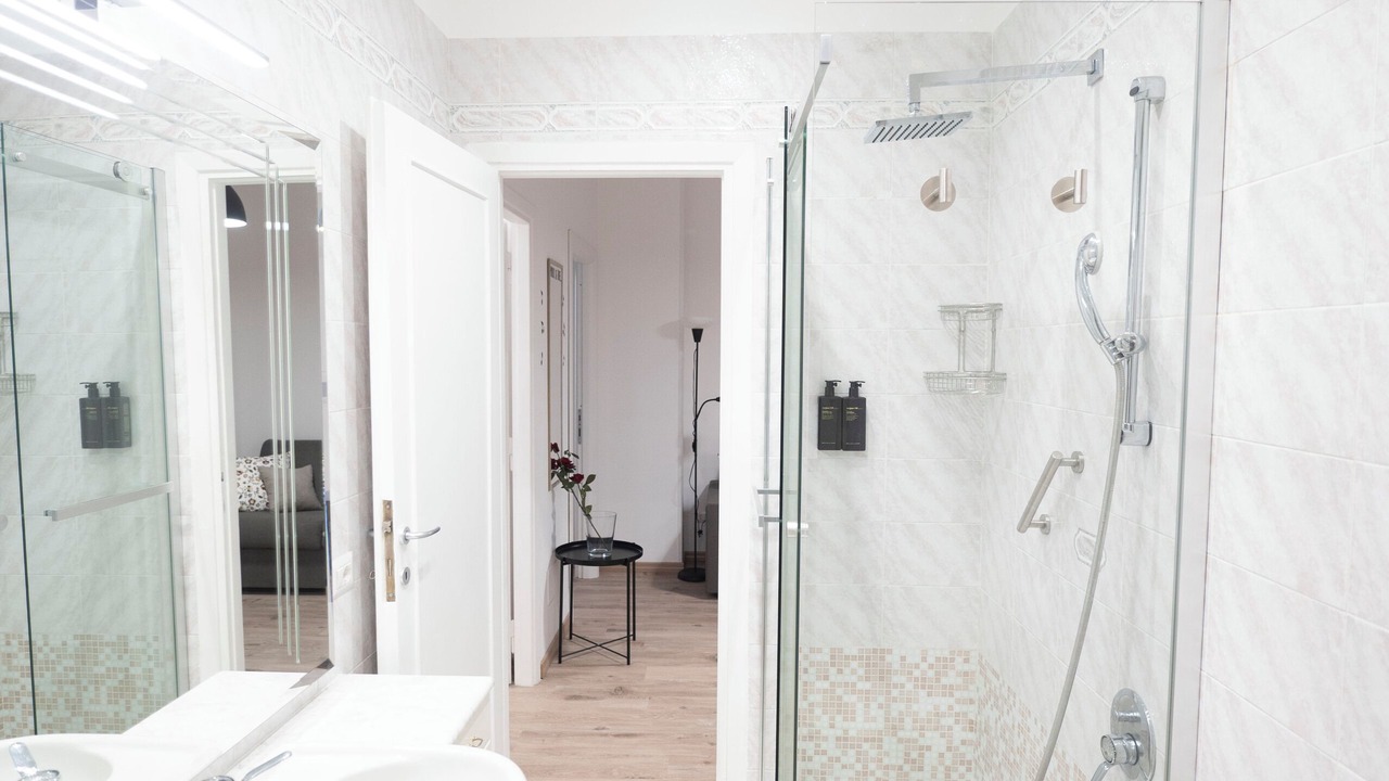 Photo of Bathroom in Prenestino-Labicano