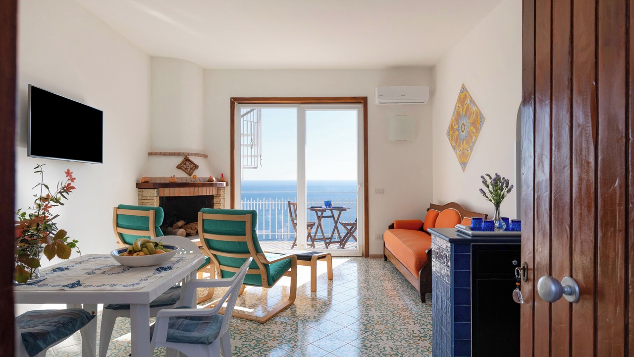 Photo of Livingroom in Sirenuse