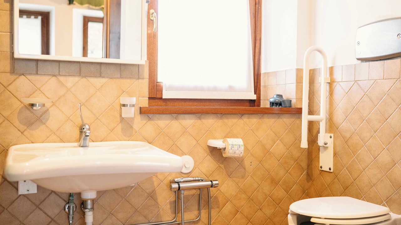 Photo of Bathroom in SantʼIppolito