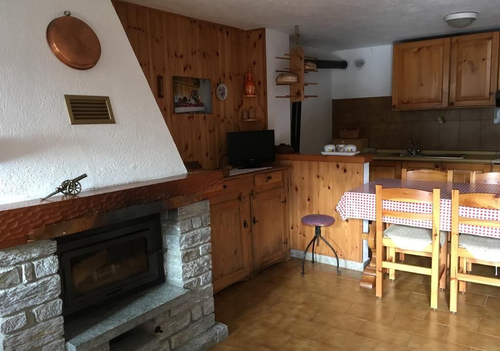 Photo of Kitchen in Rhemes-Notre-Dame