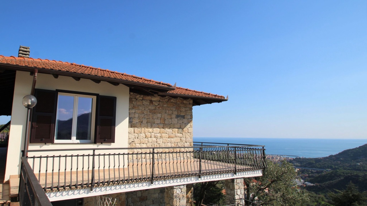 Photo of Outdoor in Leivi